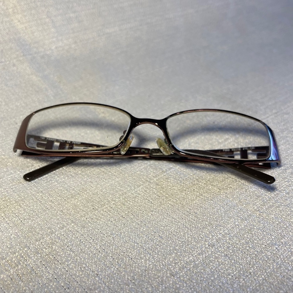 Fendi Y2K Women's Glasses - Picture 5 of 11